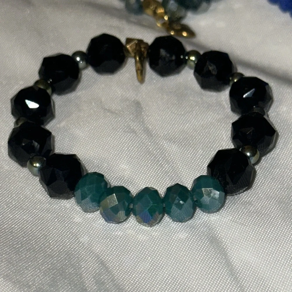 Girl’s‎ Gem Jams by Erimish stretch bead bracelet set blue black missing gems